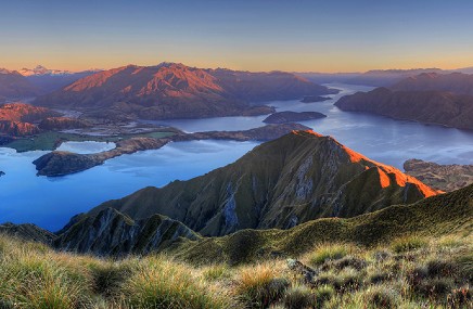 horizon view of new zealand mountains
